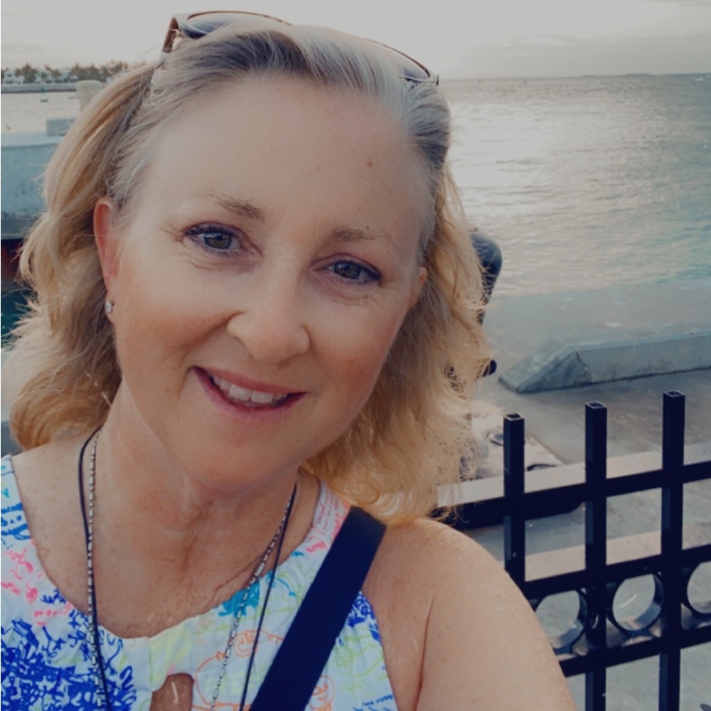 Meet your Posher, Paula